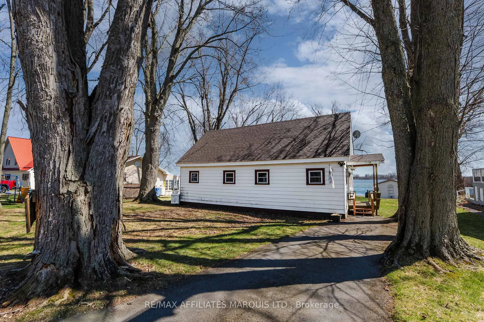 Photo 9 of 11 Hamilton Island Road, South Glengarry, South Glengarry (Charlottenburgh) Twp — HOMEH