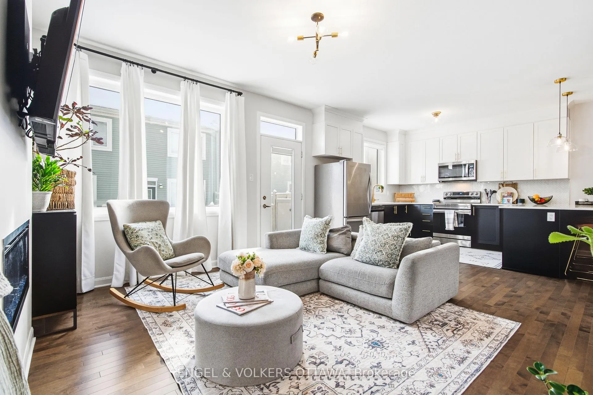 Photo 22 of 207 Argonaut Circle, Ottawa, Chapel Hill South - Orleans Village — HOMEH