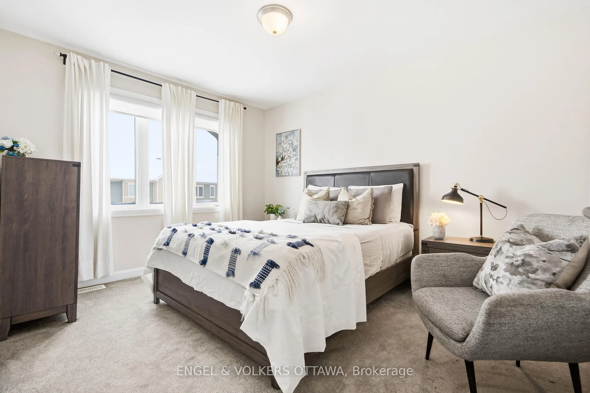 Photo 39 of 207 Argonaut Circle, Ottawa, Chapel Hill South - Orleans Village — HOMEH