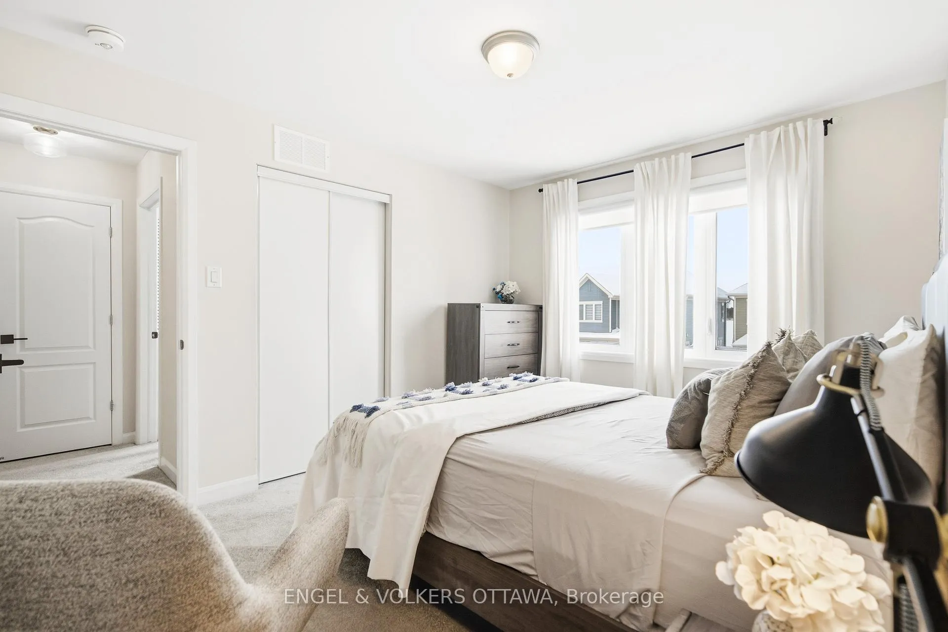 Photo 40 of 207 Argonaut Circle, Ottawa, Chapel Hill South - Orleans Village — HOMEH