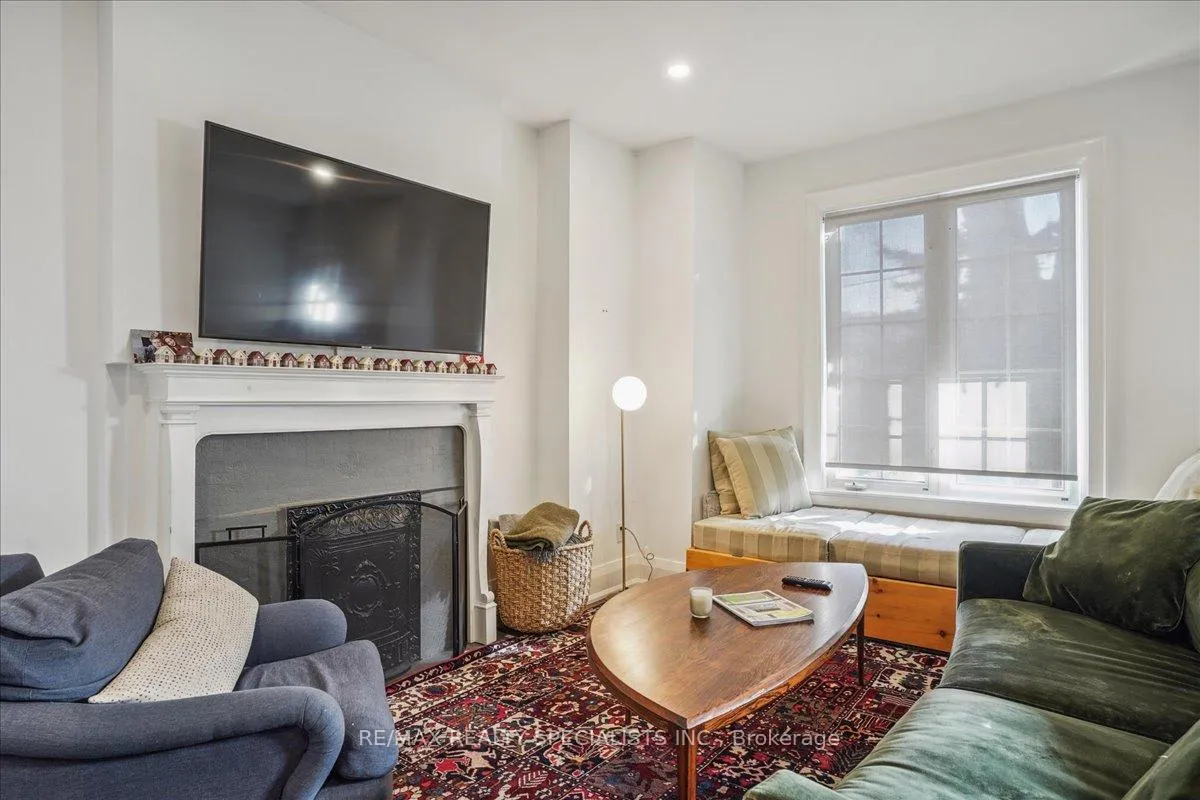 Photo 3 of 128 Riverdale Avenue, Toronto, North Riverdale — HOMEH