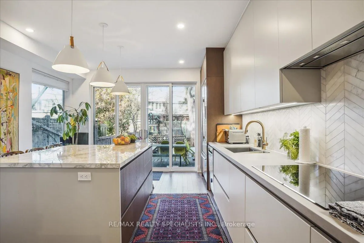 Photo 5 of 128 Riverdale Avenue, Toronto, North Riverdale — HOMEH