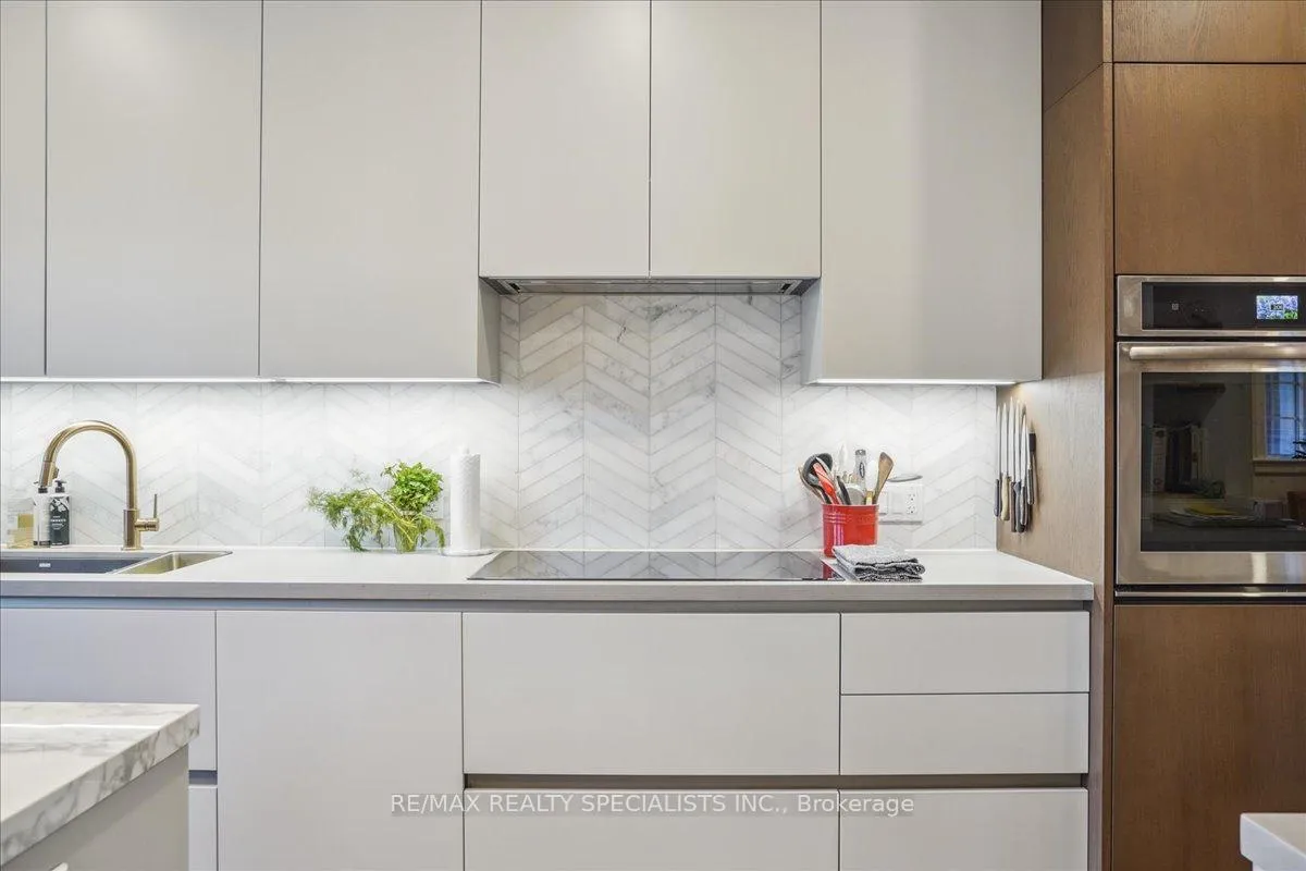 Photo 6 of 128 Riverdale Avenue, Toronto, North Riverdale — HOMEH