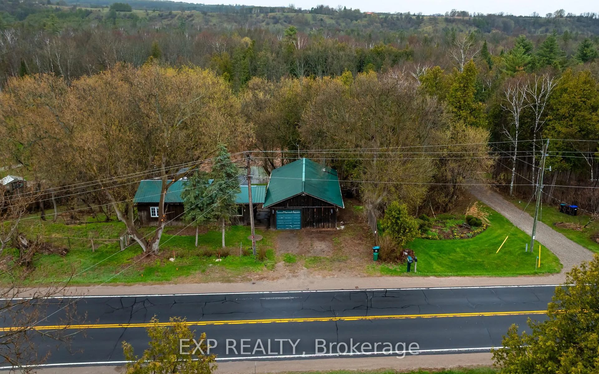Photo 5 of 9254 County 1, Adjala-Tosorontio, Hockley — HOMEH