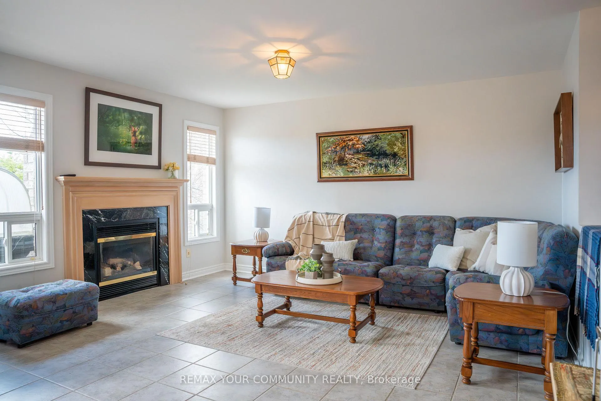 Photo 14 of 13 Foxbury Place, Caledon, Bolton North — HOMEH