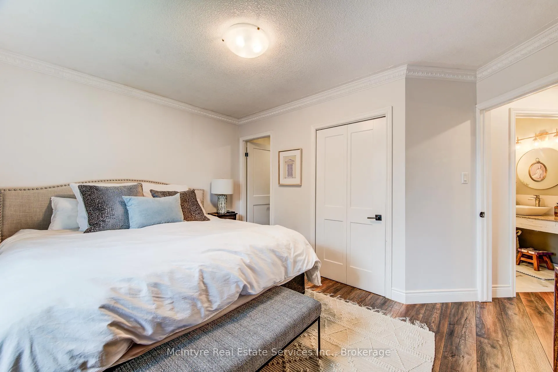 Photo 28 of 350 Auburn Drive, Waterloo — HOMEH
