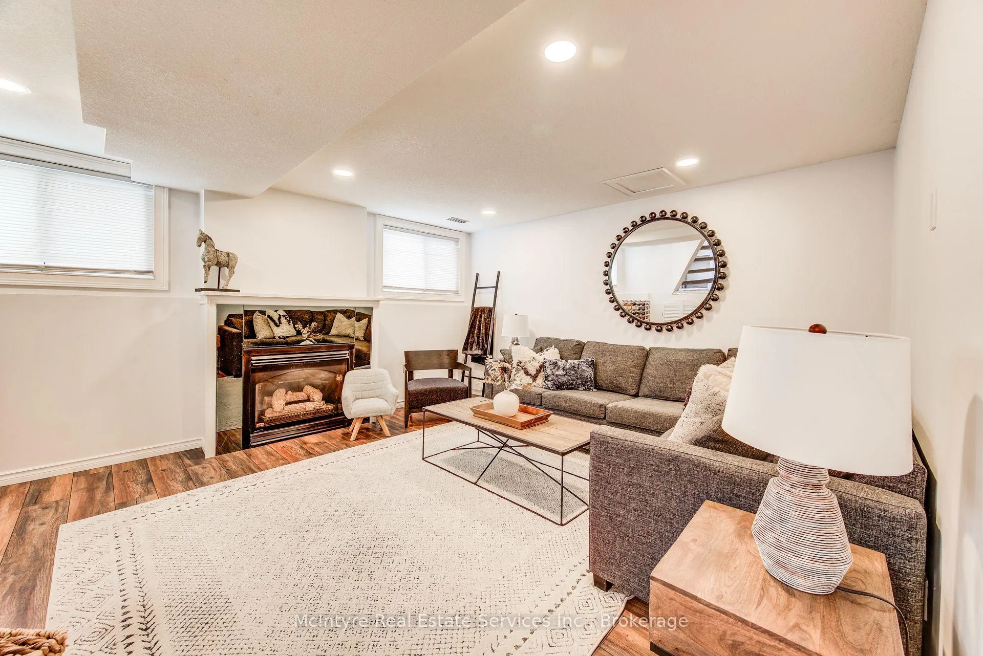 Photo 31 of 350 Auburn Drive, Waterloo — HOMEH