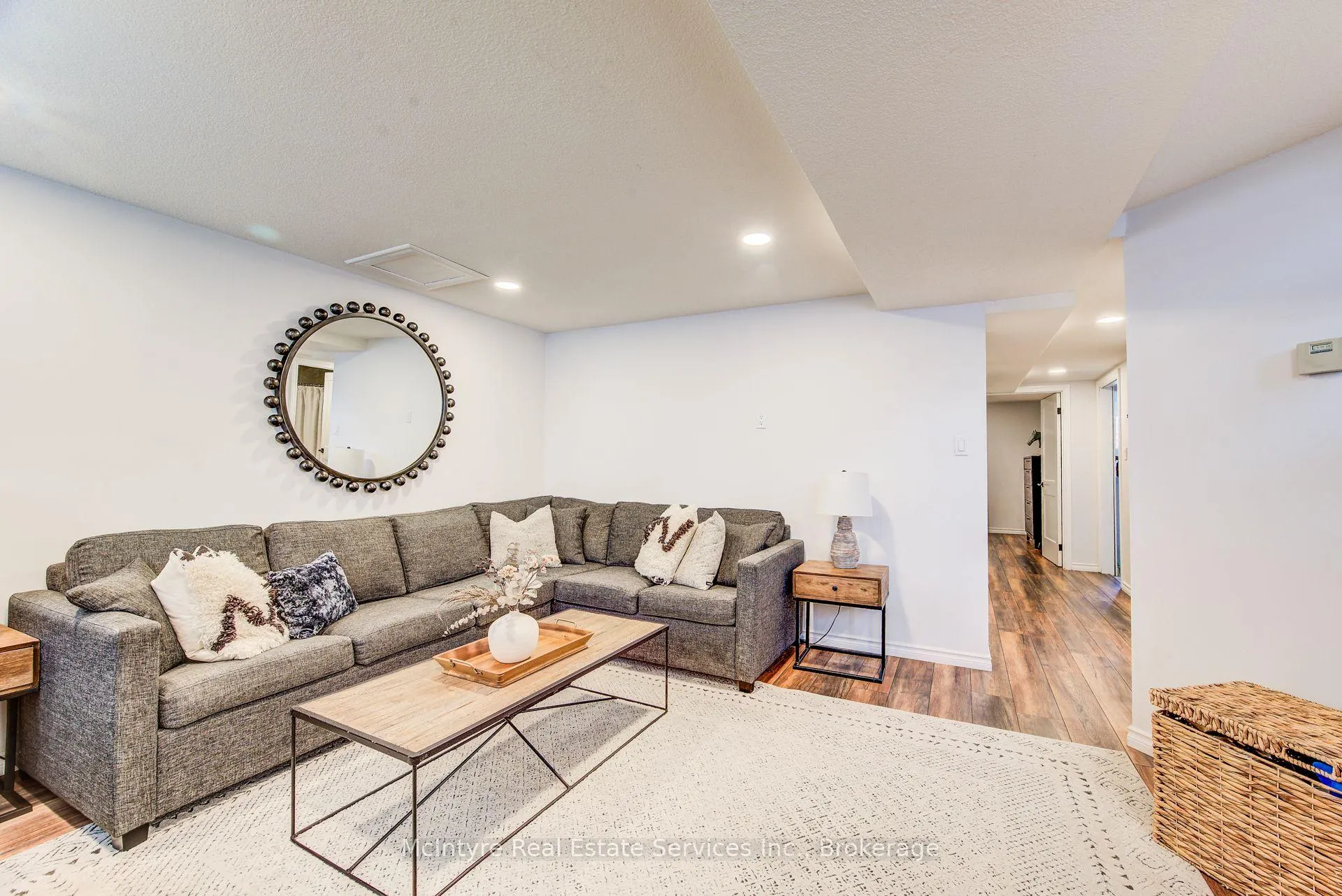 Photo 32 of 350 Auburn Drive, Waterloo — HOMEH