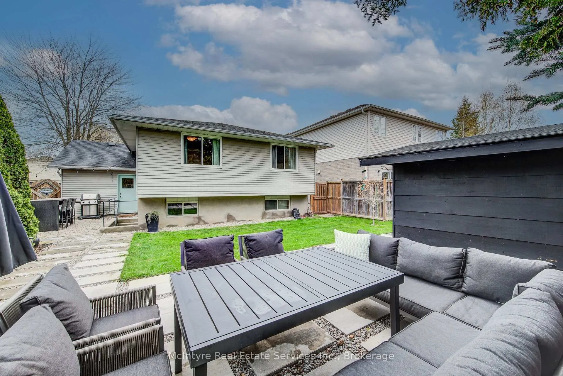 Photo 46 of 350 Auburn Drive, Waterloo — HOMEH