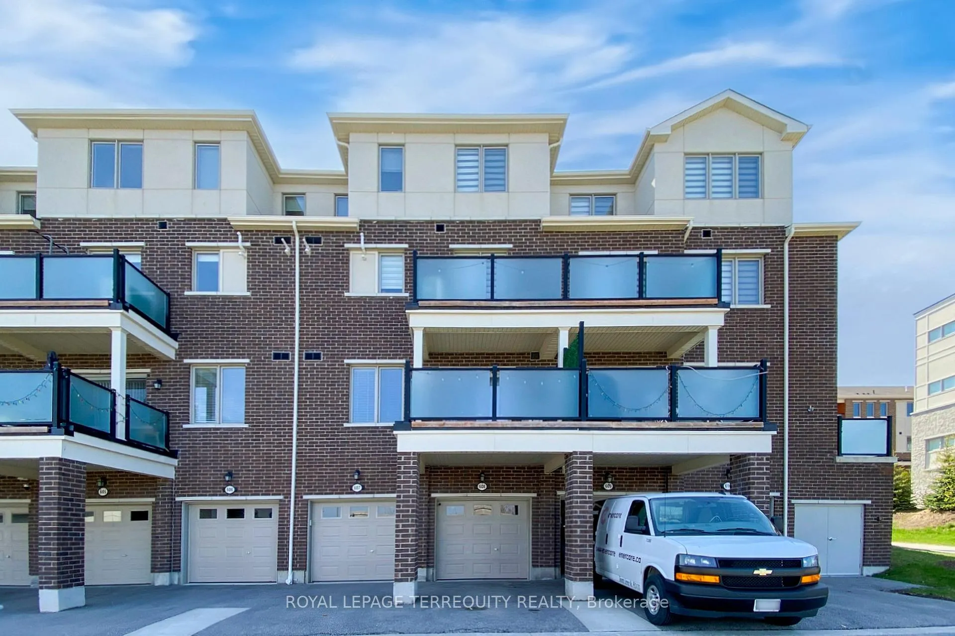 Photo 3 of Unit 608, 1148 Dragonfly Avenue, Pickering, Rural Pickering — HOMEH