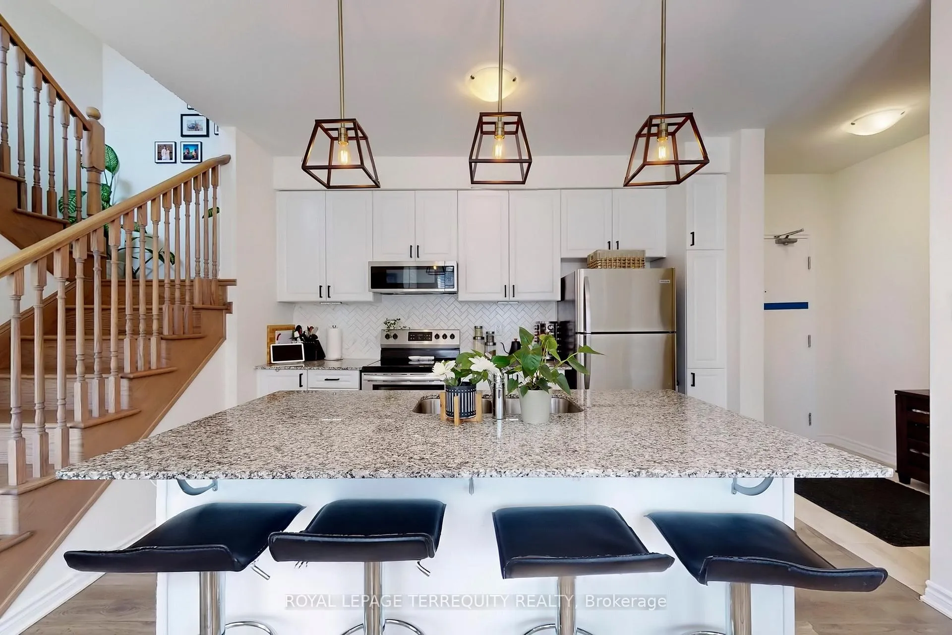Photo 10 of Unit 608, 1148 Dragonfly Avenue, Pickering, Rural Pickering — HOMEH