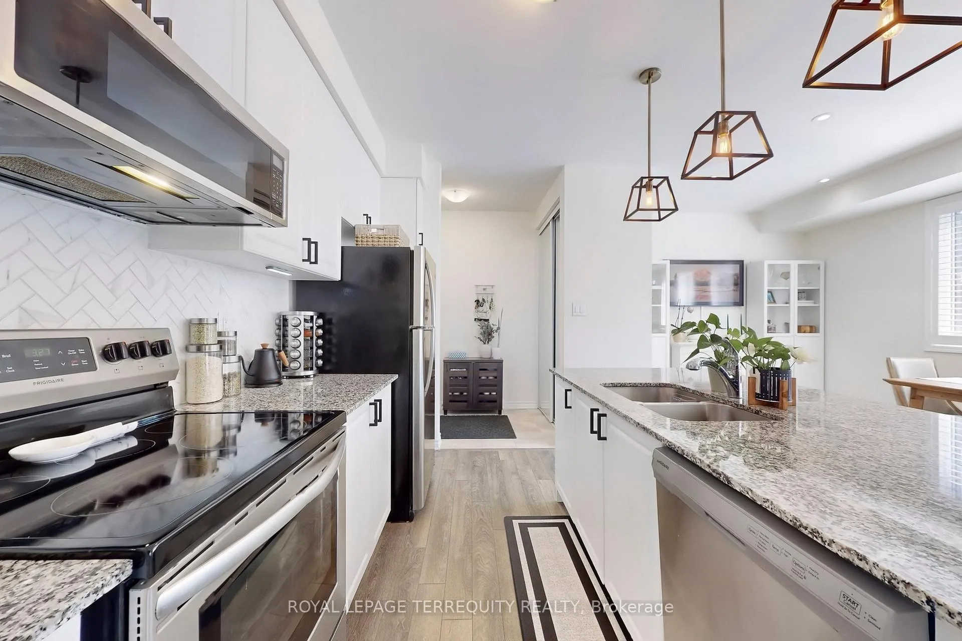 Photo 13 of Unit 608, 1148 Dragonfly Avenue, Pickering, Rural Pickering — HOMEH