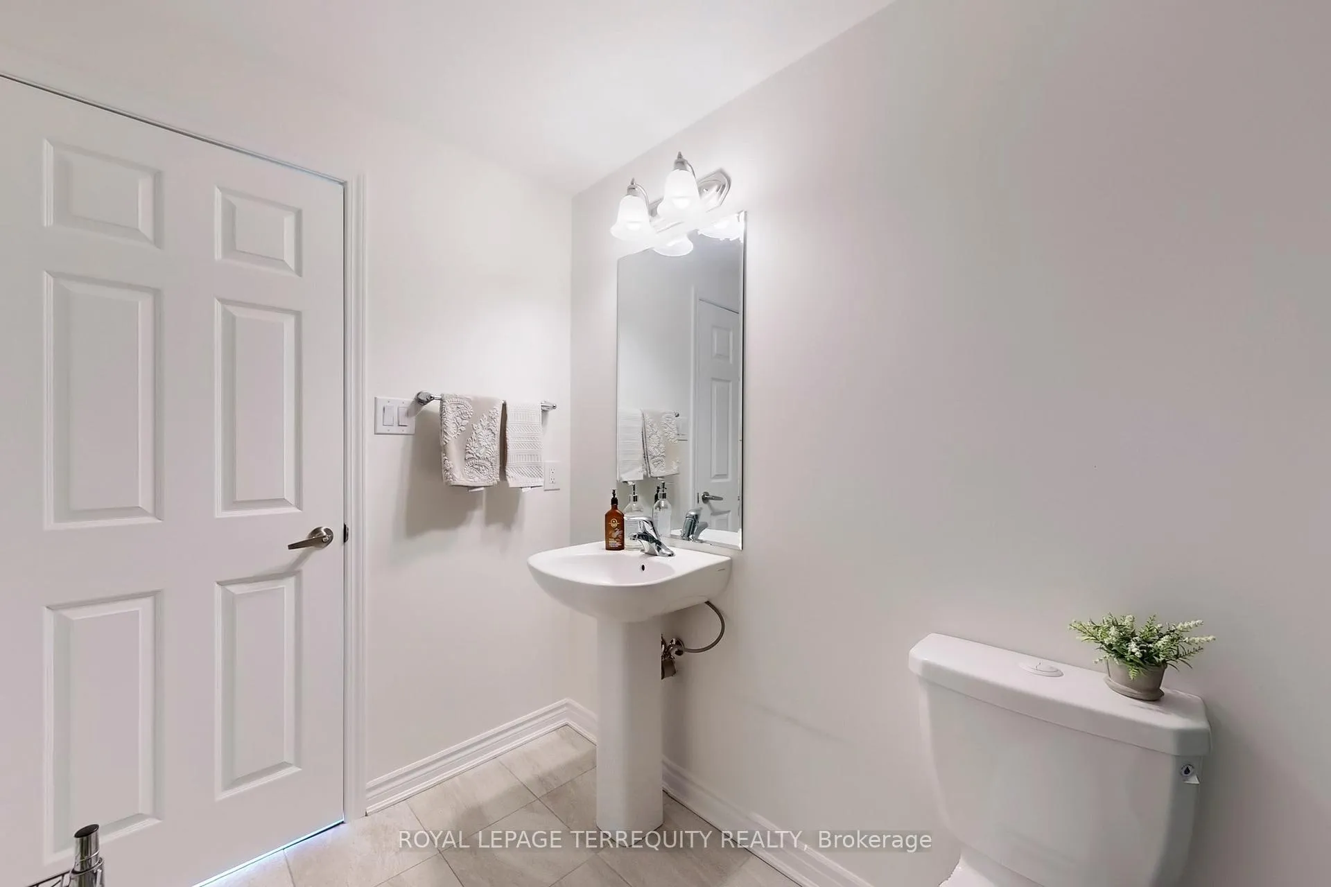 Photo 18 of Unit 608, 1148 Dragonfly Avenue, Pickering, Rural Pickering — HOMEH