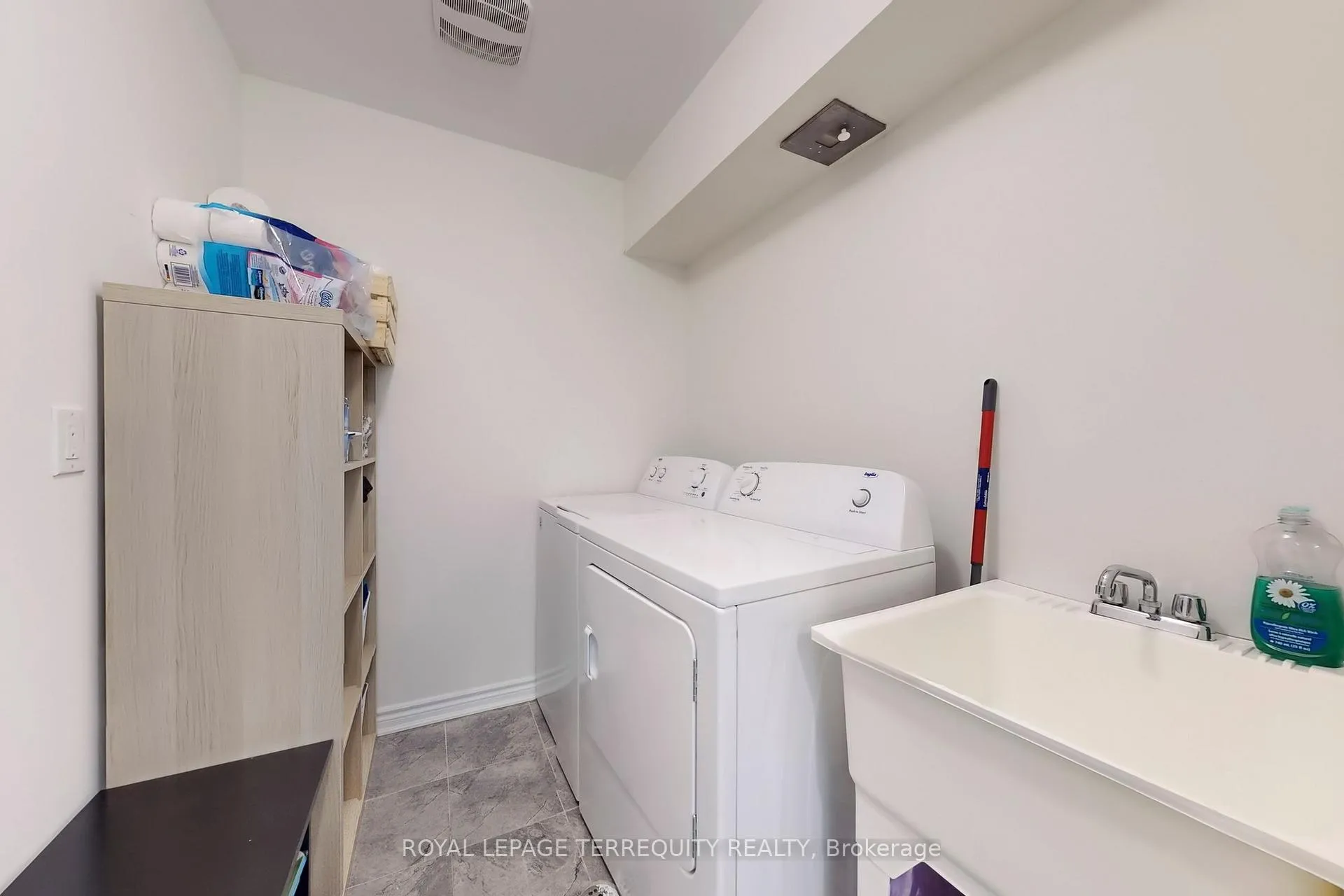 Photo 36 of Unit 608, 1148 Dragonfly Avenue, Pickering, Rural Pickering — HOMEH