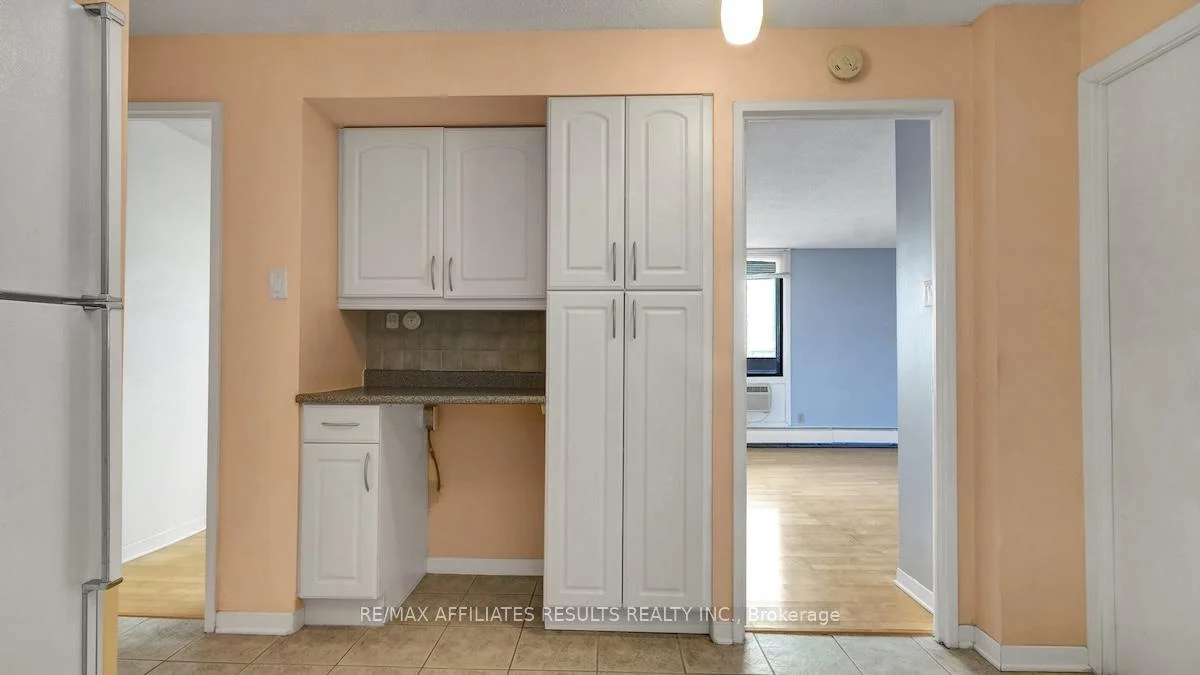 Photo 18 of Unit 2110, 415 Greenview Avenue, Ottawa, Britannia — HOMEH