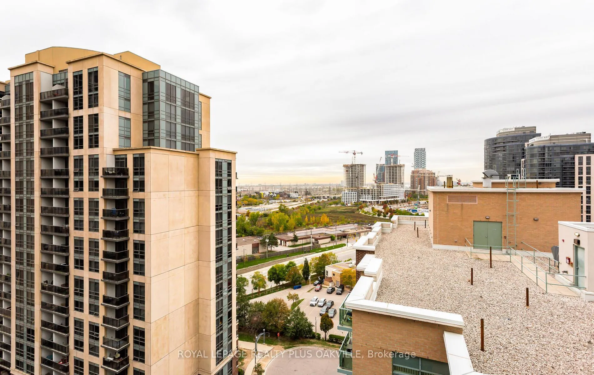 Photo 44 of Unit LPH07, 7 Michael Power Place, Etobicoke, Islington-City Centre West — HOMEH