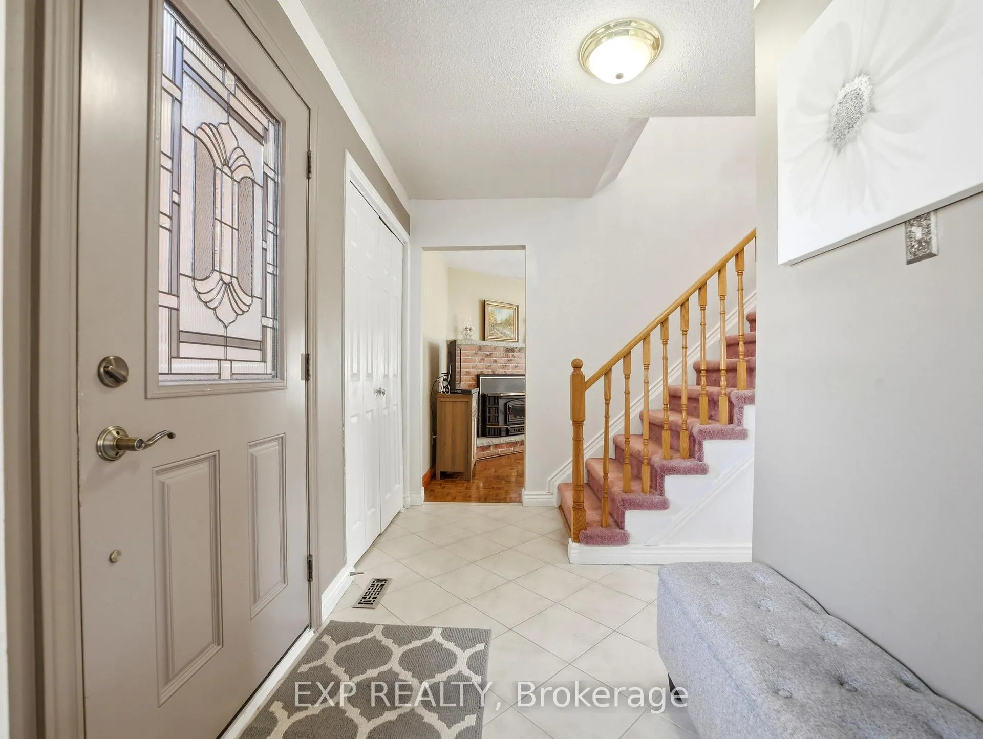 Photo 5 of 7327 Corrine Crescent, Mississauga, Meadowvale — HOMEH
