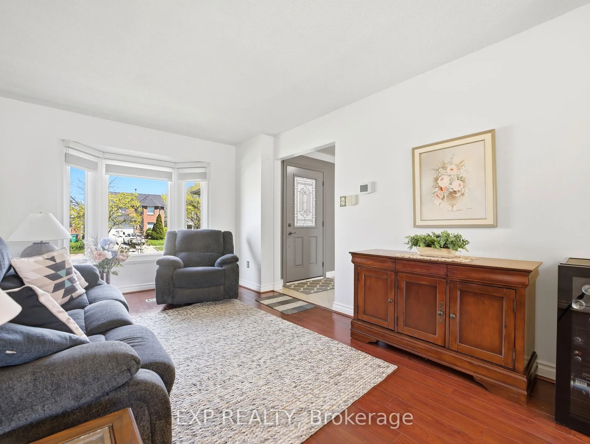 Photo 8 of 7327 Corrine Crescent, Mississauga, Meadowvale — HOMEH