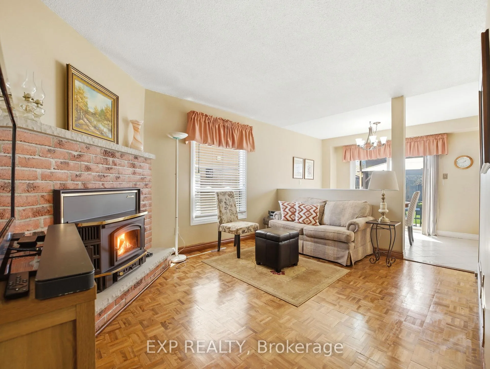 Photo 17 of 7327 Corrine Crescent, Mississauga, Meadowvale — HOMEH