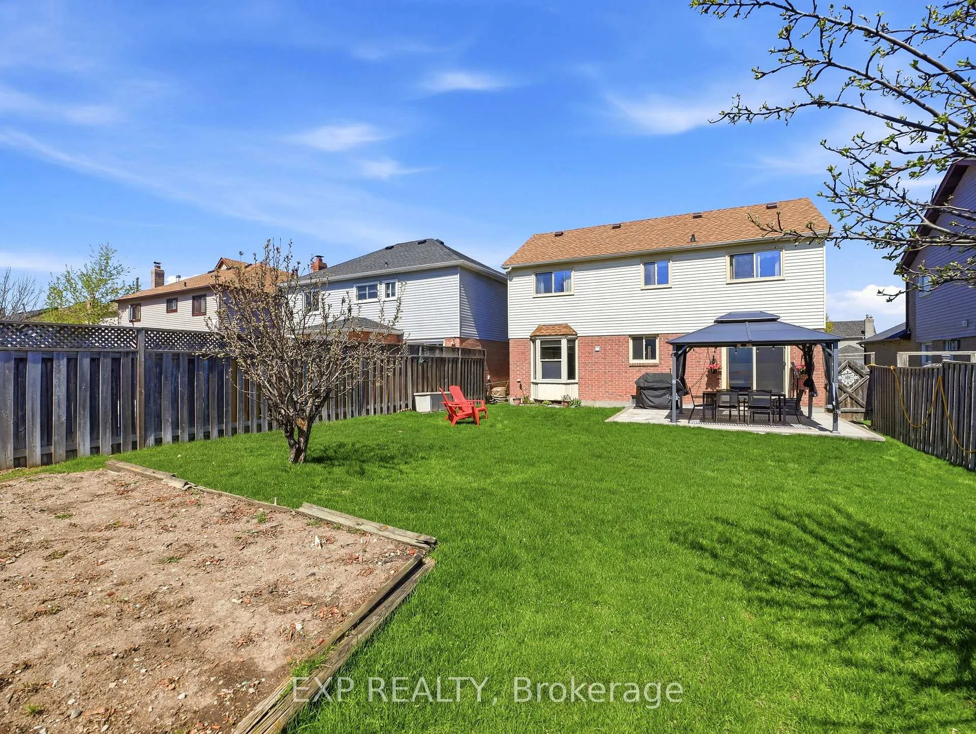 Photo 37 of 7327 Corrine Crescent, Mississauga, Meadowvale — HOMEH