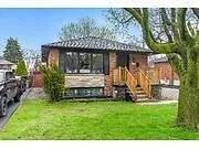 Photo 3 of 170 Fernwood Crescent, Hamilton, Hampton Heights — HOMEH