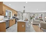 Photo 6 of 170 Fernwood Crescent, Hamilton, Hampton Heights — HOMEH