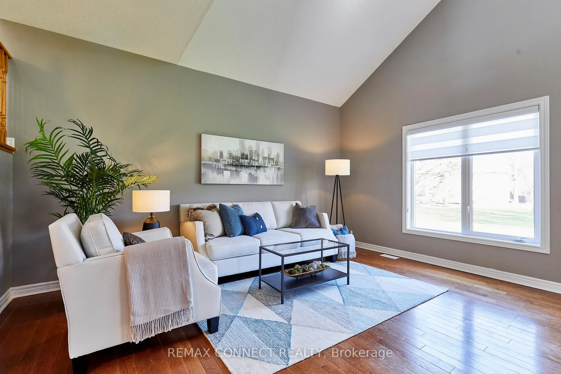 Photo 18 of 304 Waterbury Crescent, Scugog, Port Perry — HOMEH