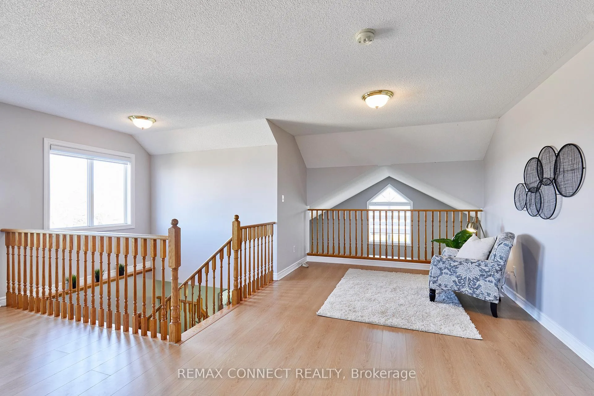 Photo 23 of 304 Waterbury Crescent, Scugog, Port Perry — HOMEH