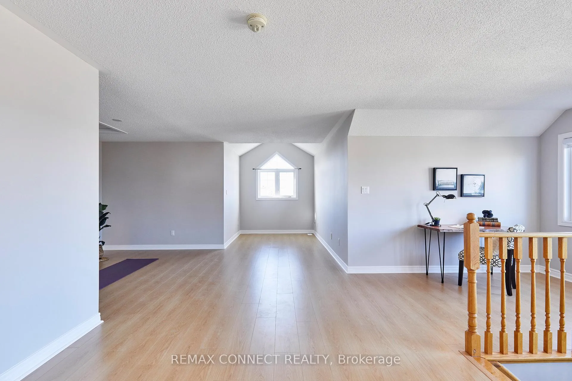 Photo 24 of 304 Waterbury Crescent, Scugog, Port Perry — HOMEH
