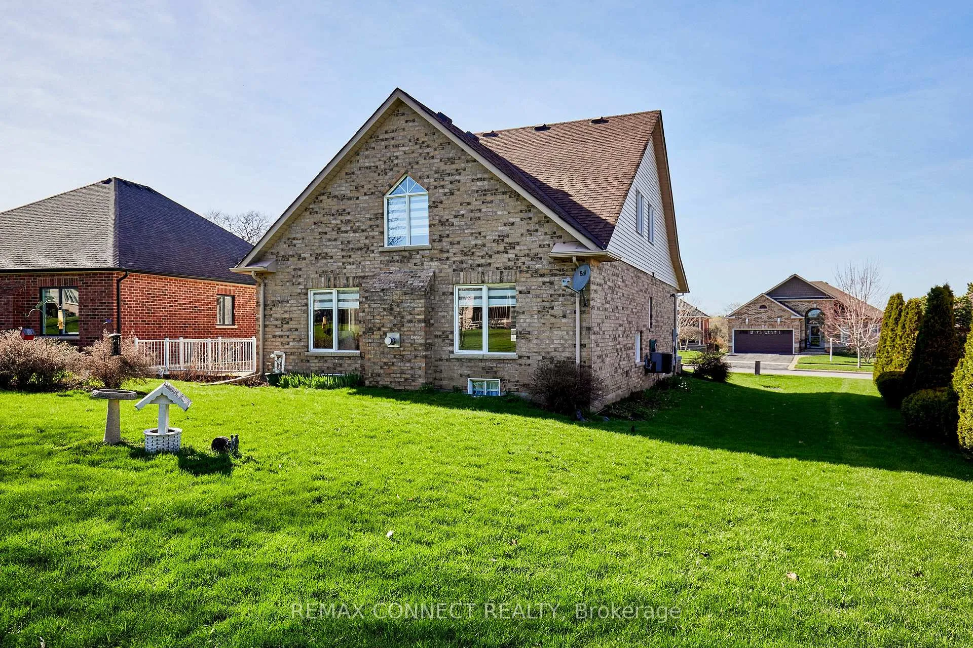 Photo 43 of 304 Waterbury Crescent, Scugog, Port Perry — HOMEH
