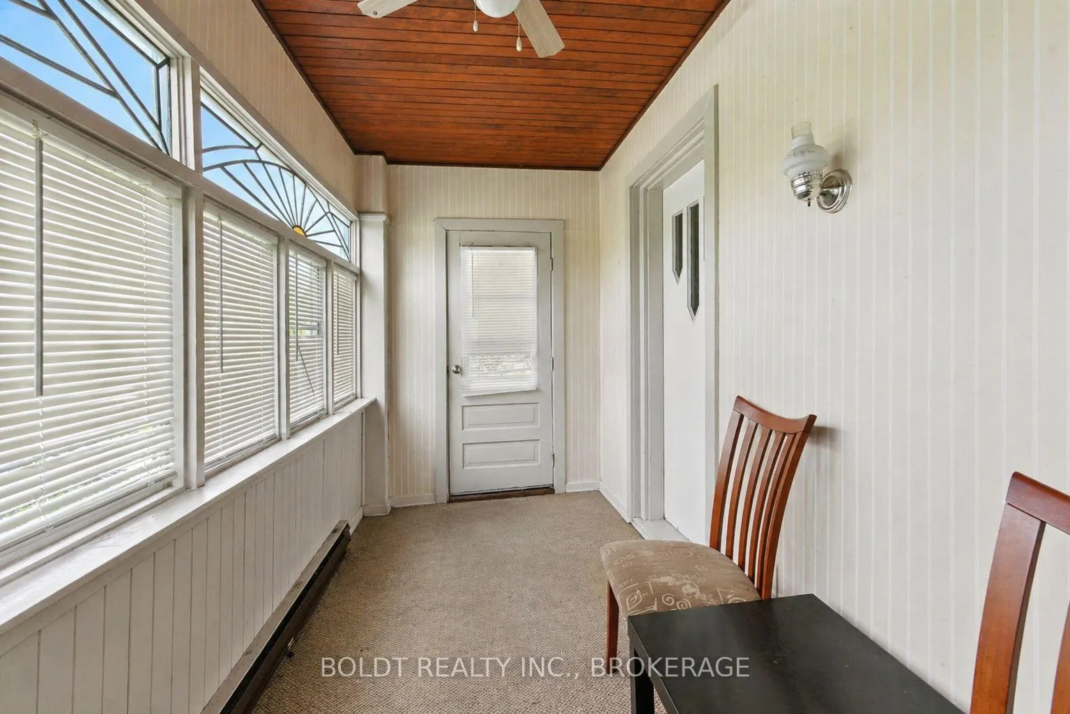 Photo 6 of 63 Permilla Street, St. Catharines, Ridley — HOMEH