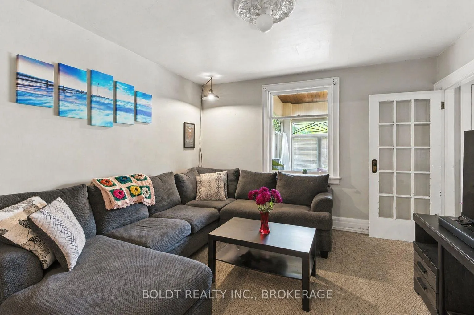 Photo 7 of 63 Permilla Street, St. Catharines, Ridley — HOMEH
