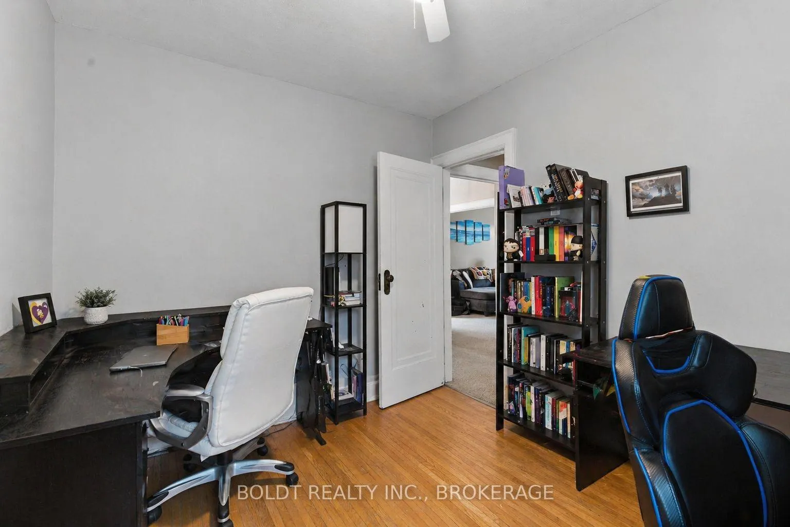 Photo 15 of 63 Permilla Street, St. Catharines, Ridley — HOMEH