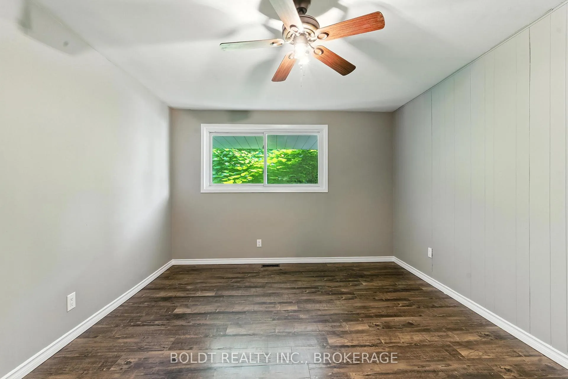 Photo 37 of 63 Permilla Street, St. Catharines, Ridley — HOMEH