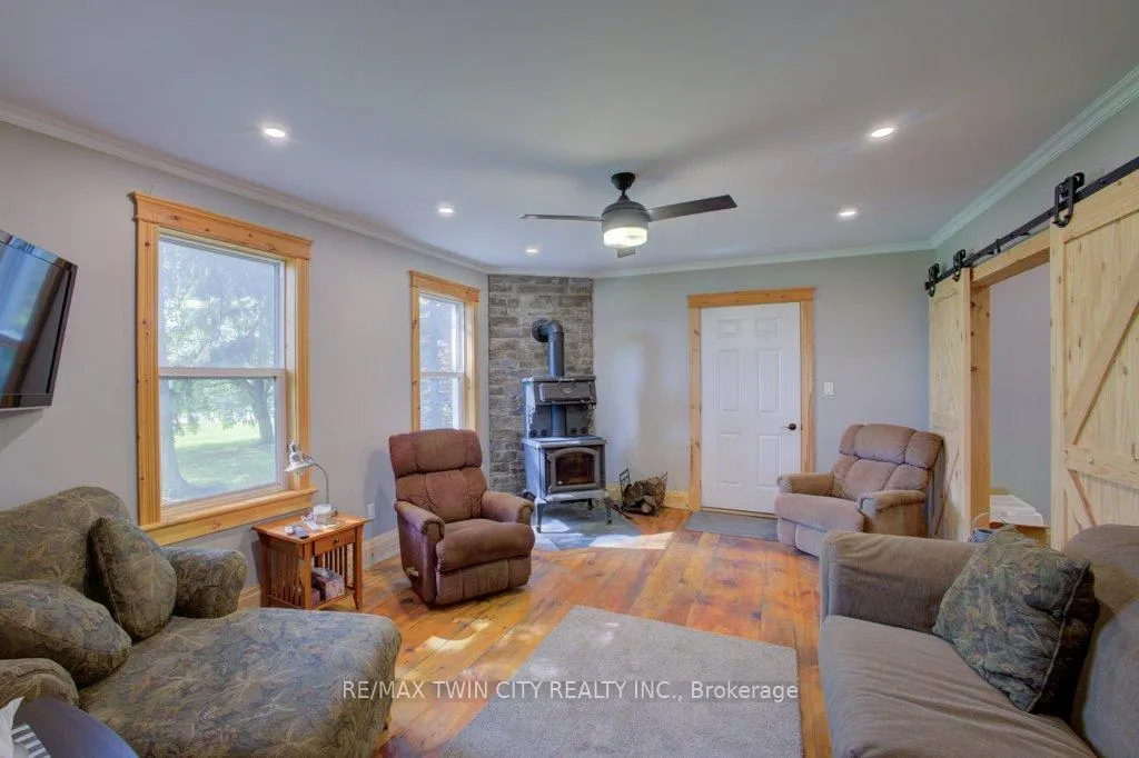 Photo 10 of 86561 London Road, North Huron, East Wawanosh — HOMEH