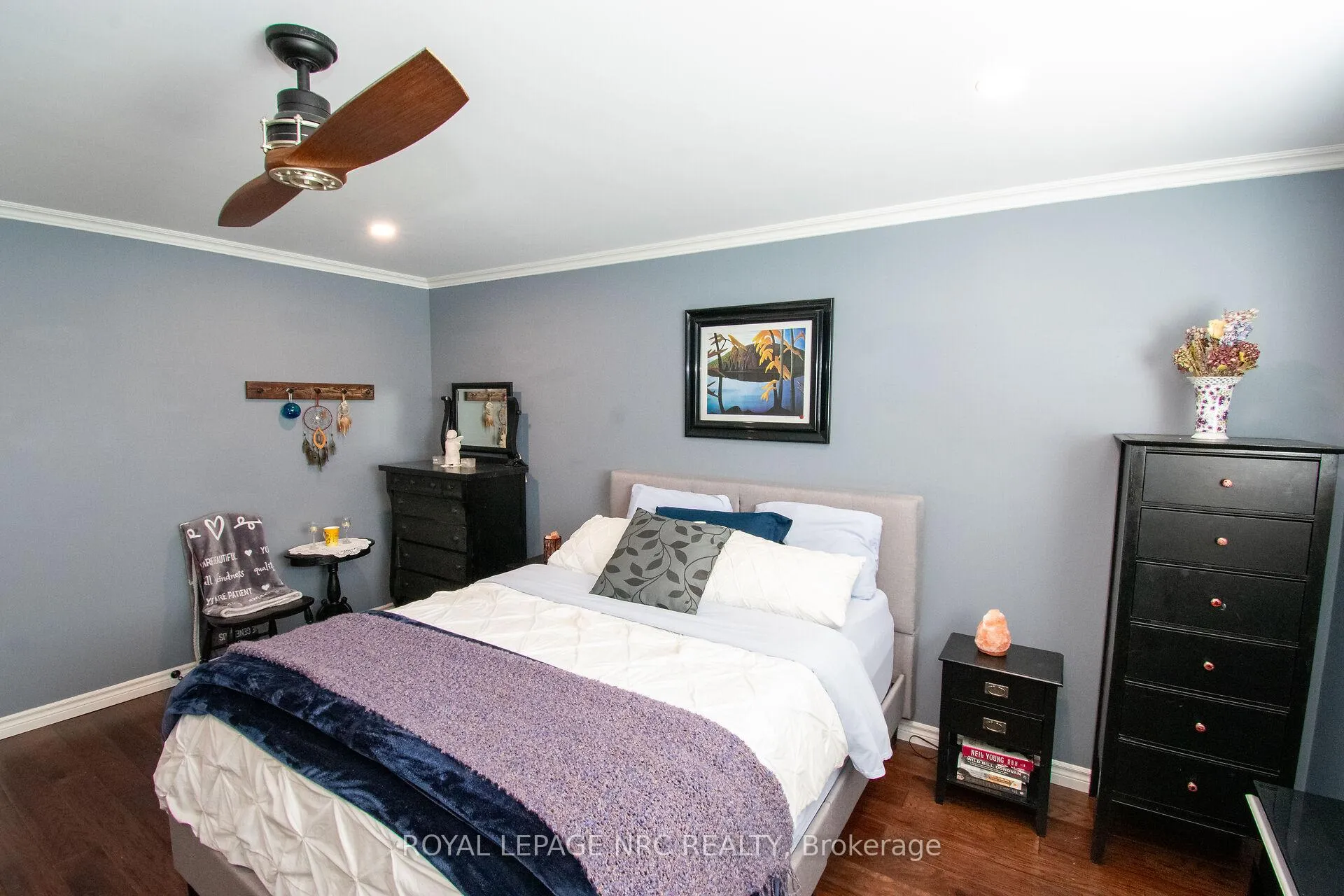 Photo 23 of 10 Blain Place N, St. Catharines, E. Chester — HOMEH