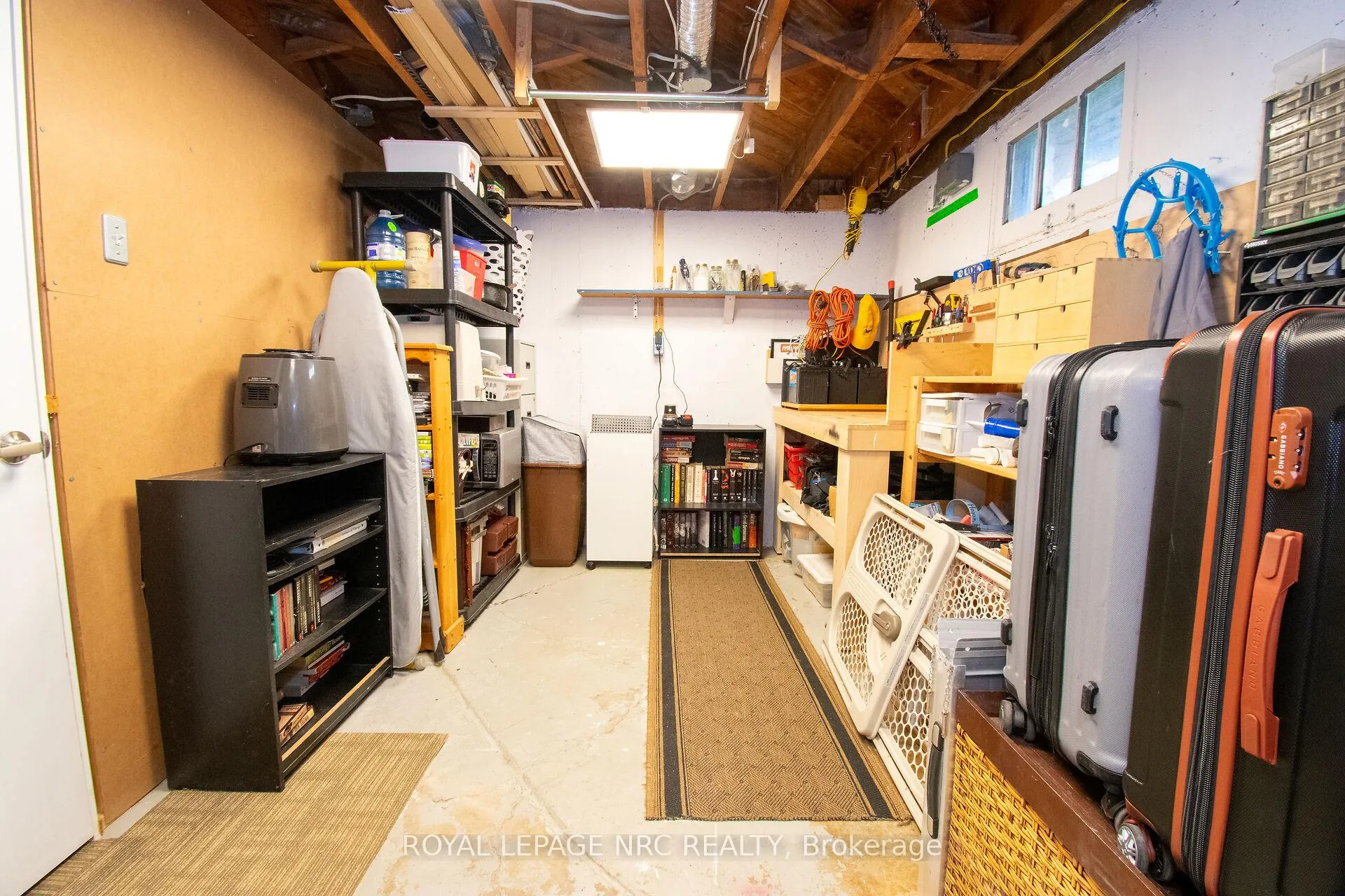 Photo 39 of 10 Blain Place N, St. Catharines, E. Chester — HOMEH