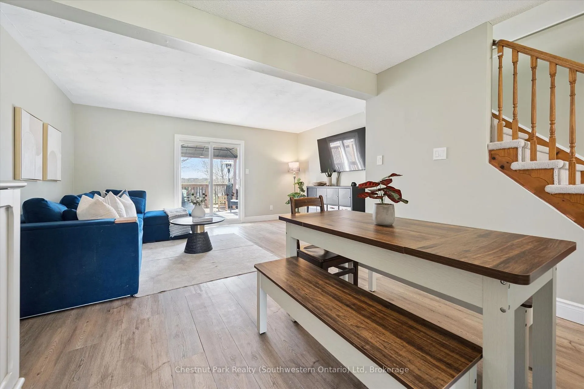 Photo 17 of 33 Wilson Crescent, Centre Wellington, Elora/Salem — HOMEH
