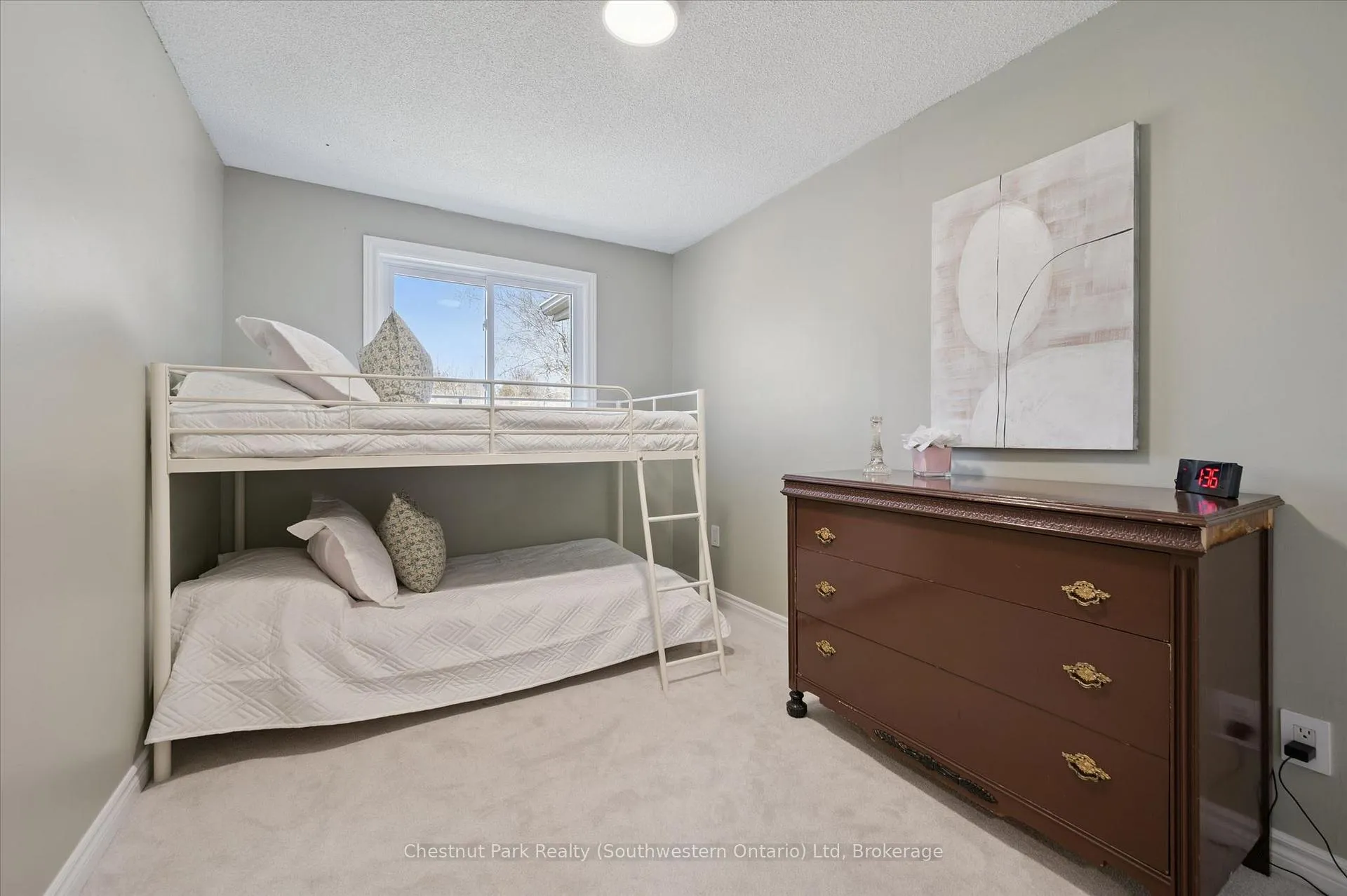 Photo 20 of 33 Wilson Crescent, Centre Wellington, Elora/Salem — HOMEH