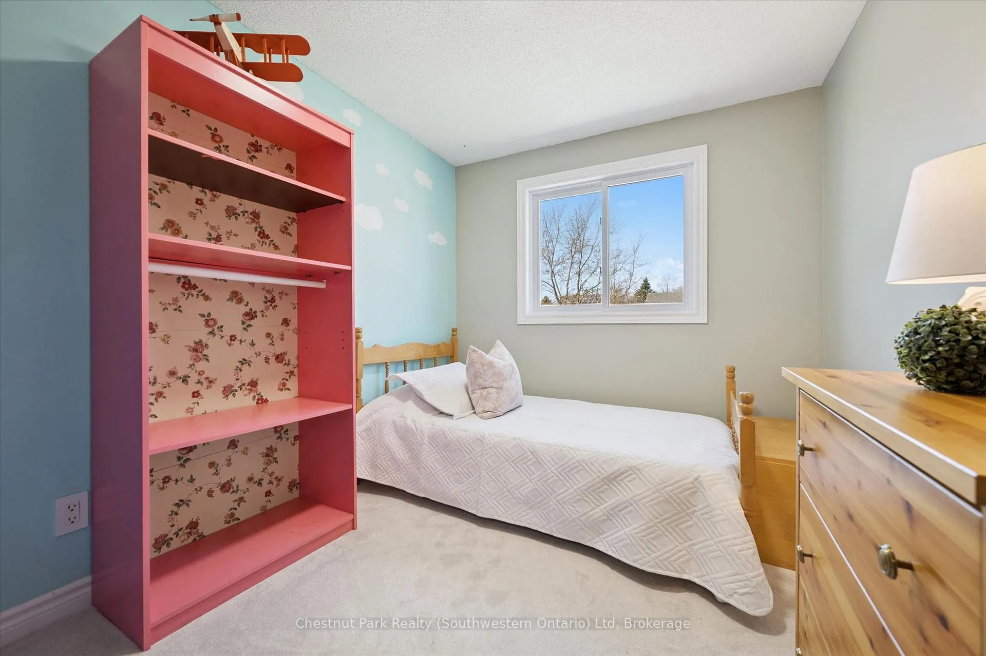 Photo 21 of 33 Wilson Crescent, Centre Wellington, Elora/Salem — HOMEH