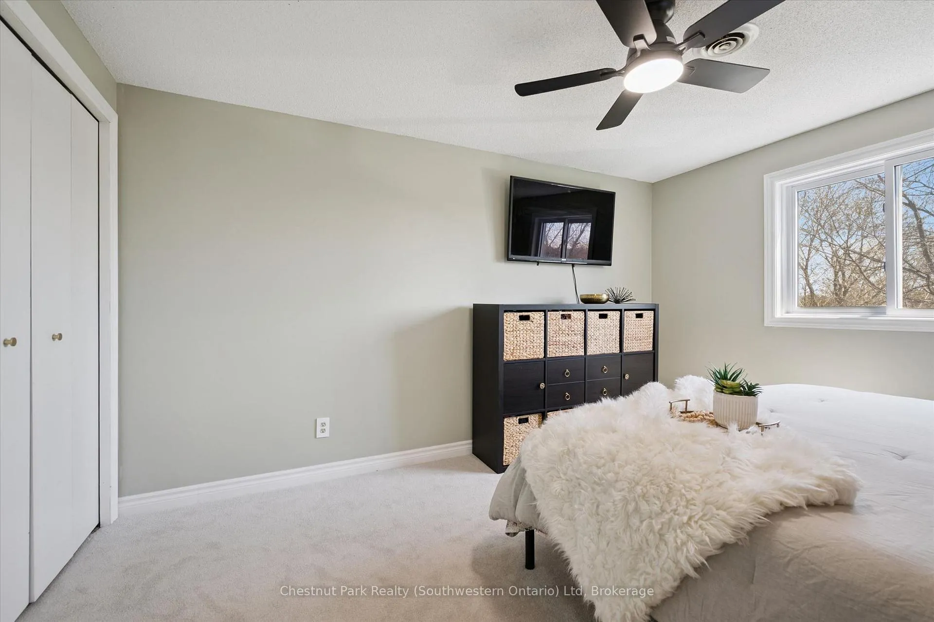 Photo 24 of 33 Wilson Crescent, Centre Wellington, Elora/Salem — HOMEH