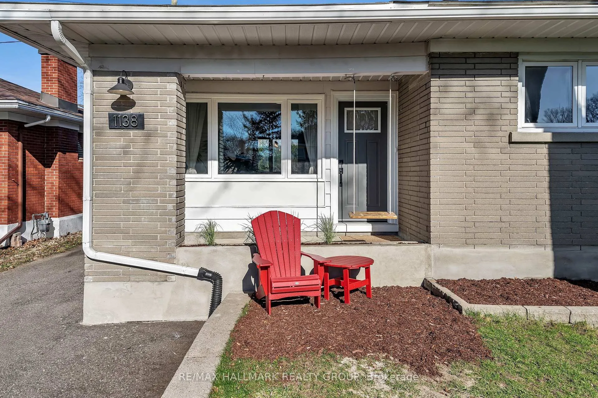 Photo 2 of 1138 Sherman Drive, Ottawa, Bel Air Heights — HOMEH