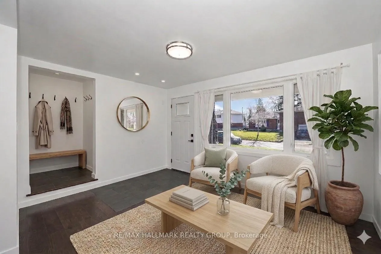 Photo 3 of 1138 Sherman Drive, Ottawa, Bel Air Heights — HOMEH