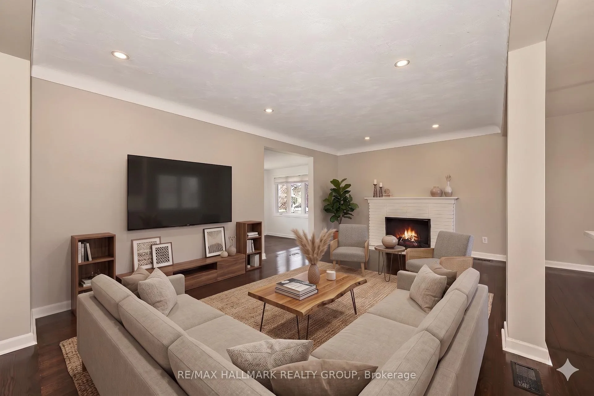 Photo 8 of 1138 Sherman Drive, Ottawa, Bel Air Heights — HOMEH