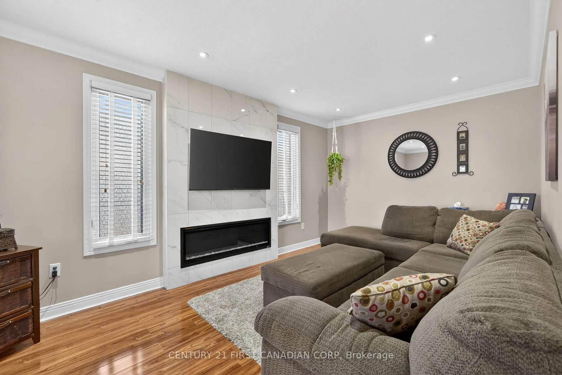 Photo 18 of 47 Sloane Crescent, London, South Y — HOMEH
