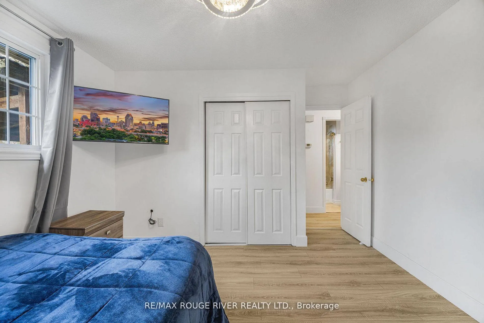 Photo 15 of 3201 Butler Place, Niagara Falls, Church's Lane — HOMEH