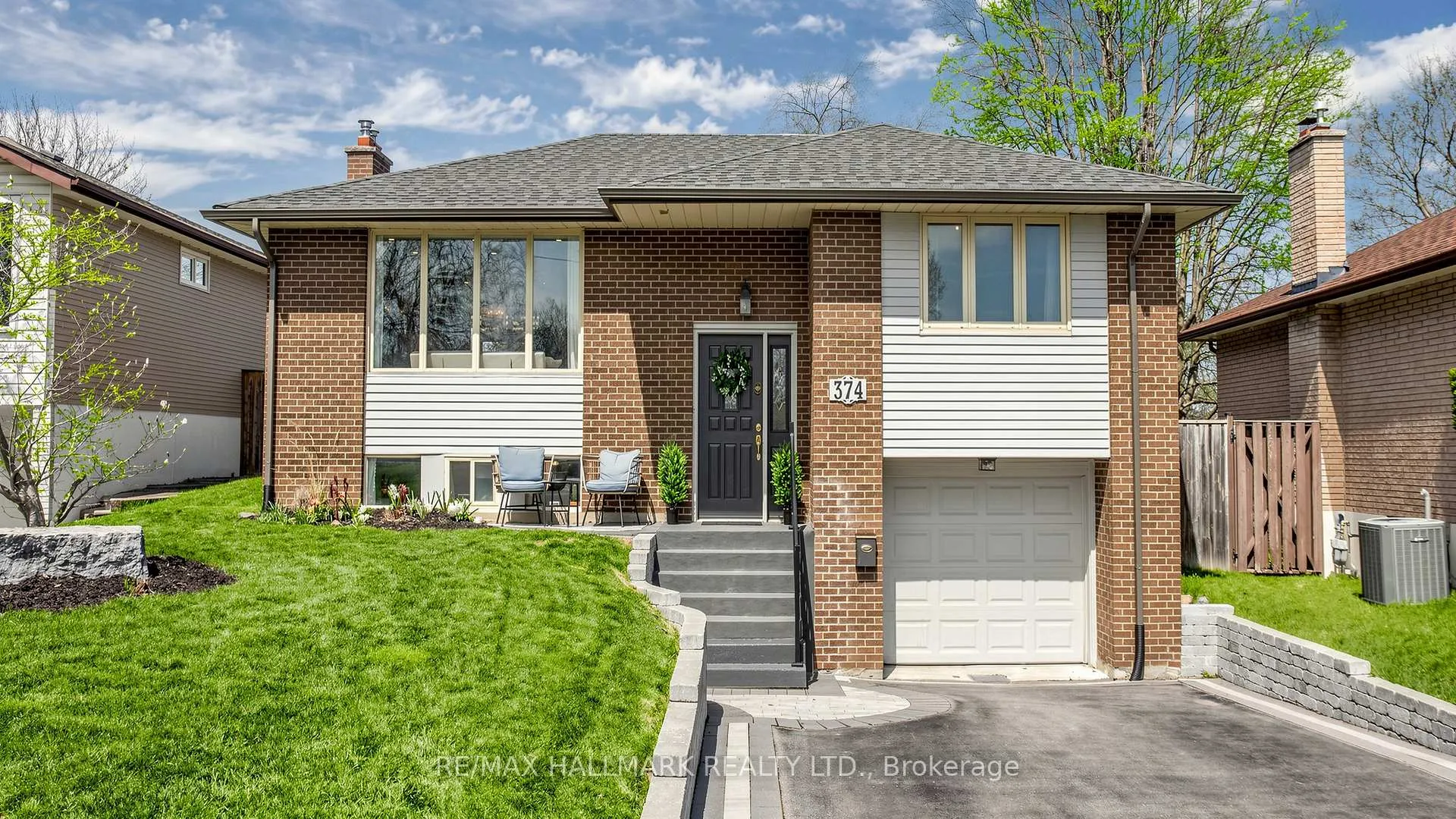 Photo 1 of 374 Hillcroft Street, Oshawa, O'Neill — HOMEH