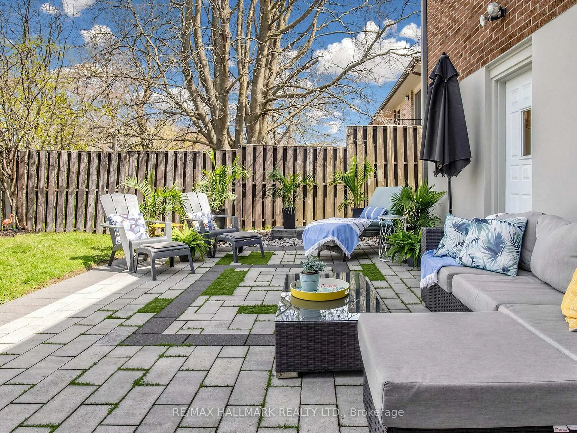 Photo 39 of 374 Hillcroft Street, Oshawa, O'Neill — HOMEH