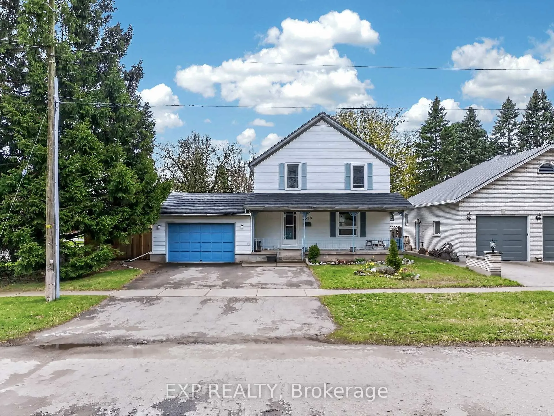 Photo 1 of 6328 Gore Street, Niagara Falls, Stamford — HOMEH