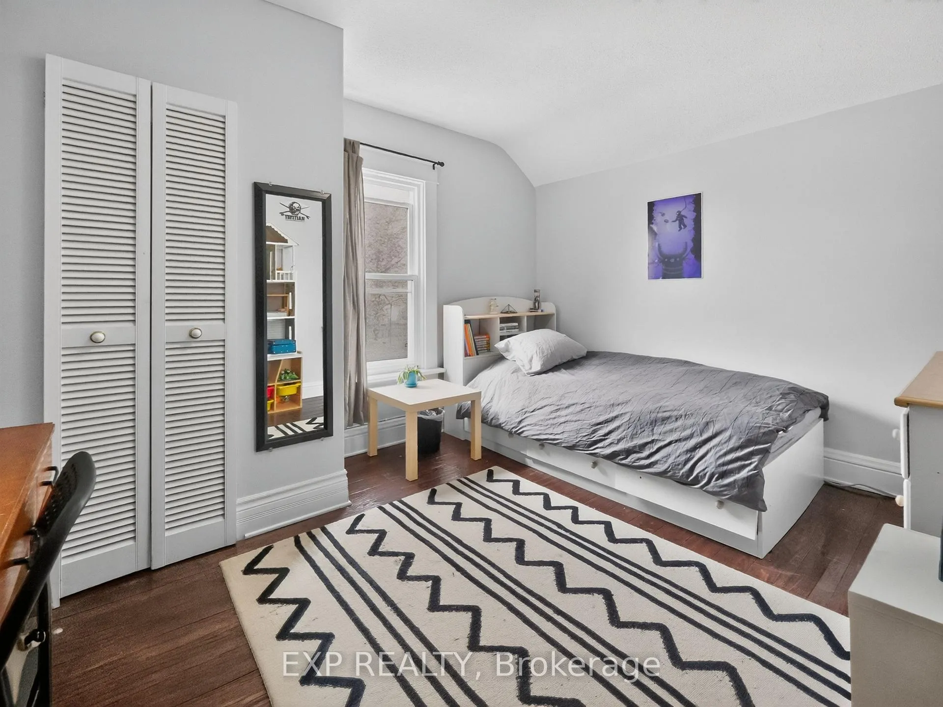 Photo 20 of 6328 Gore Street, Niagara Falls, Stamford — HOMEH